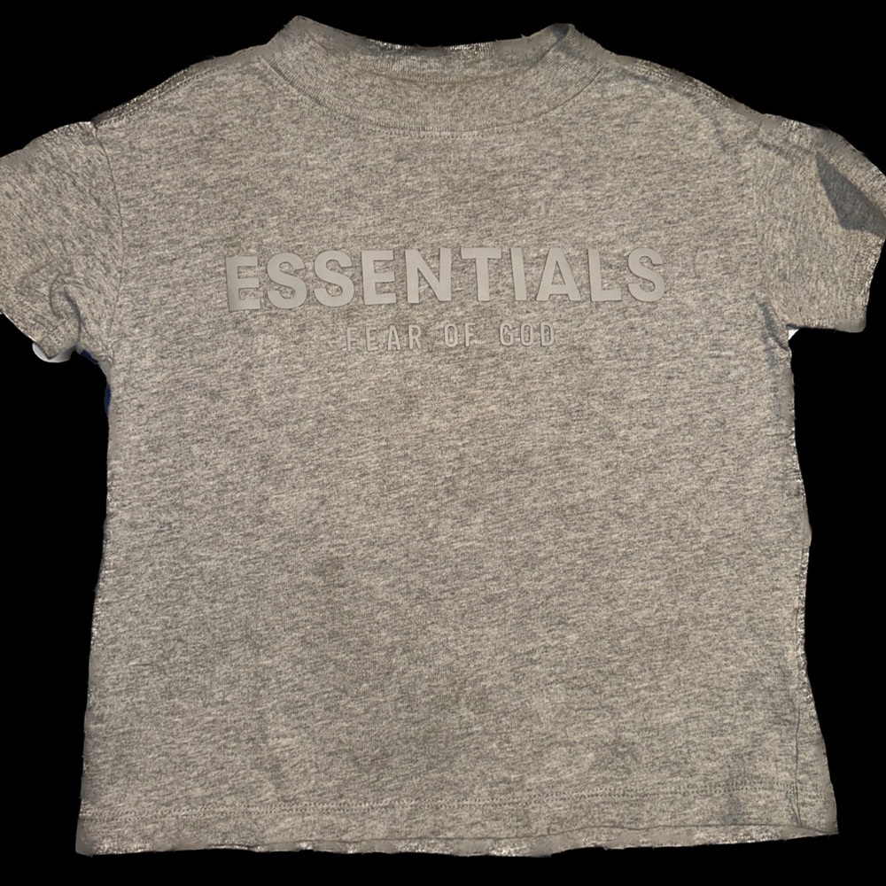 Essentials FEAR OF GOD shirt Kids XSMALL 4/5